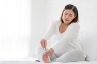 A Gentle Look at Ingrown Toenails